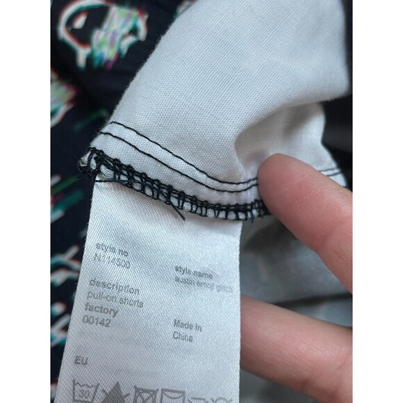 WeSC America Inc Austin Emoji Glitch Shorts 6" Unisex Mens M / Womens L multi - Picture 4 of 8